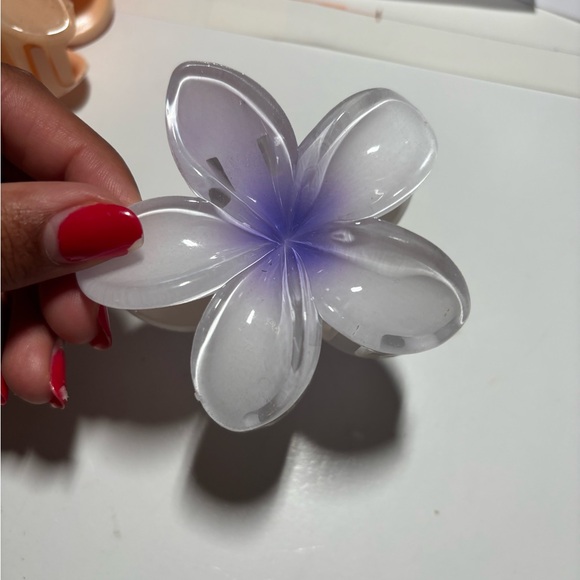 Floral Claw Clip Set - Picture 4 of 6